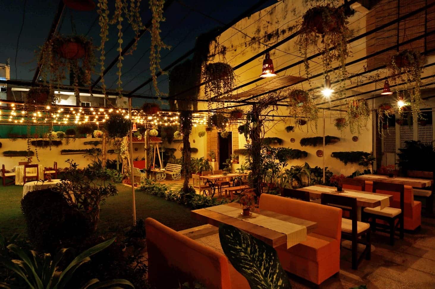 Restaurant image
