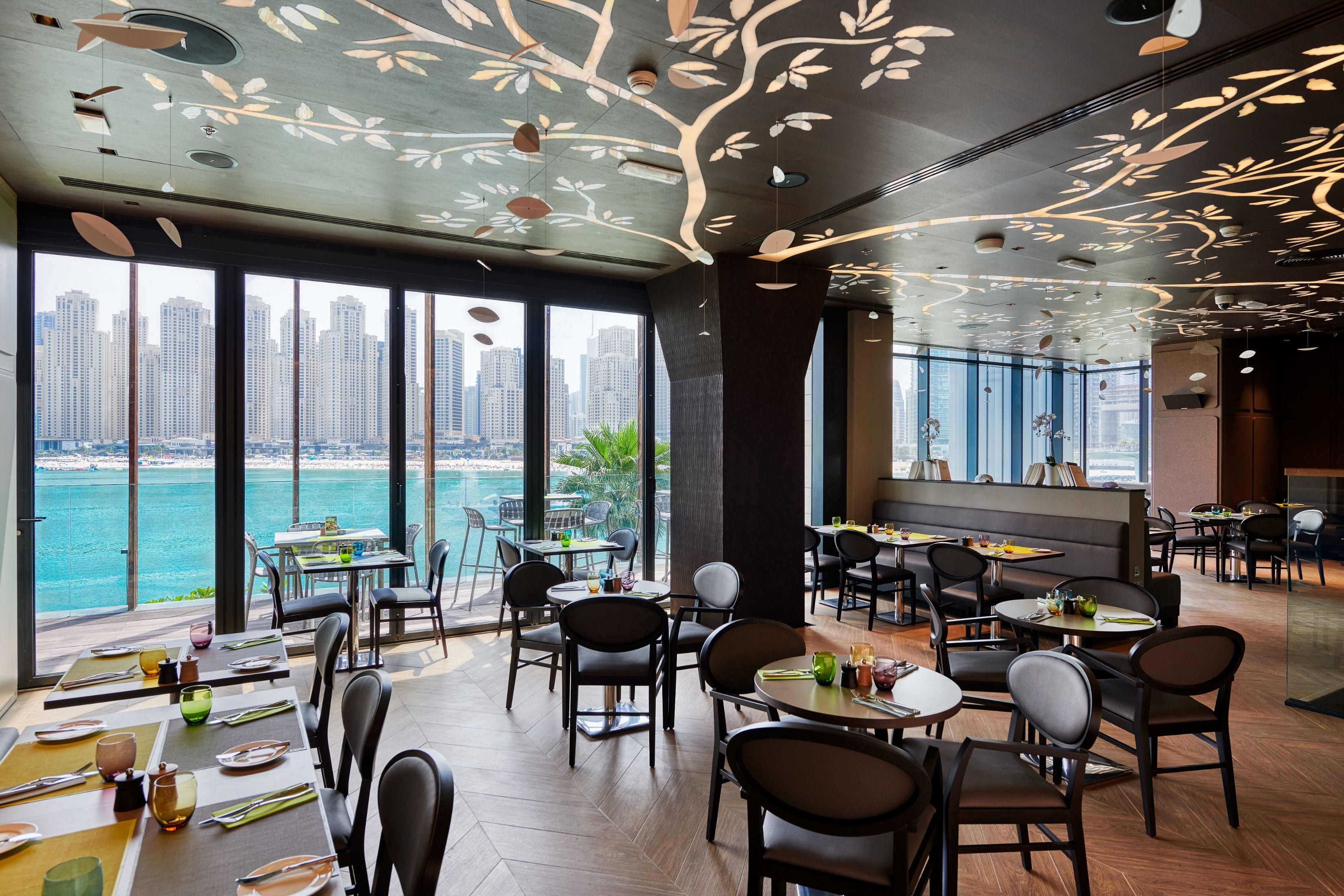 Un Dimanche A Paris Bluewaters Island Dubai Zomato