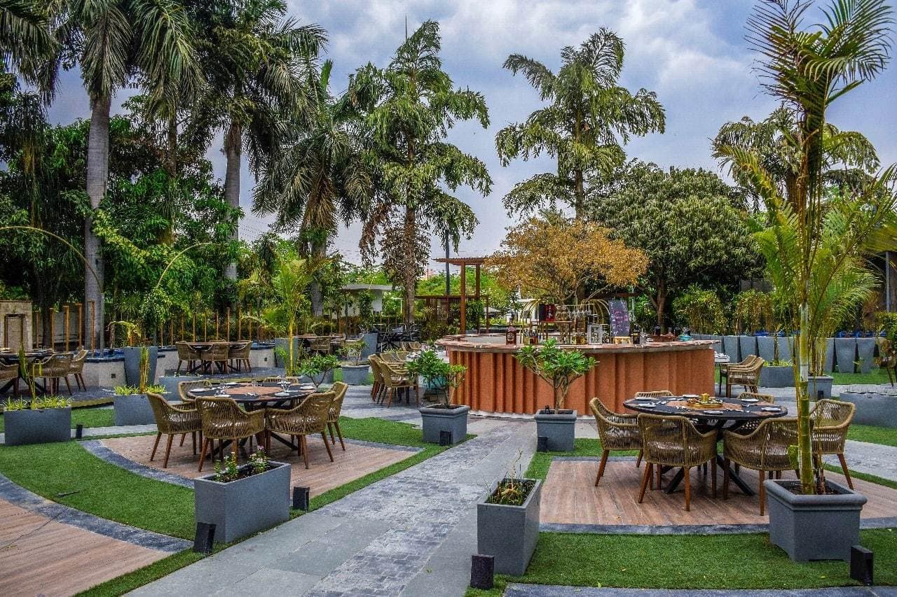 54 Praangan - Indore Marriott Hotel