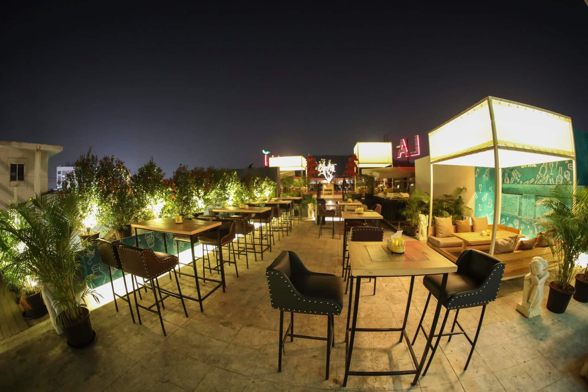 Restaurant image
