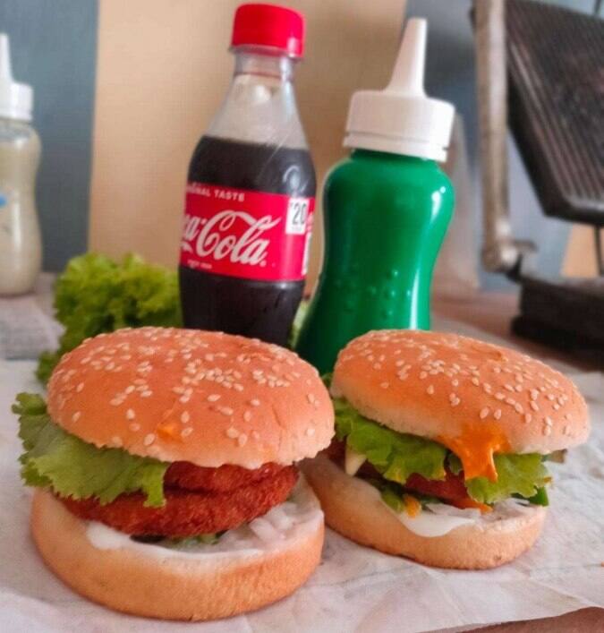 Burger B