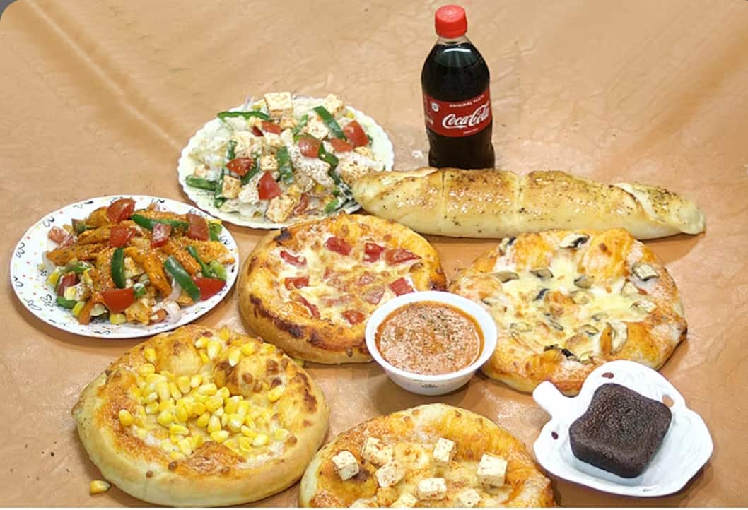 Pizza Famous, Betiahata, Gorakhpur Zomato