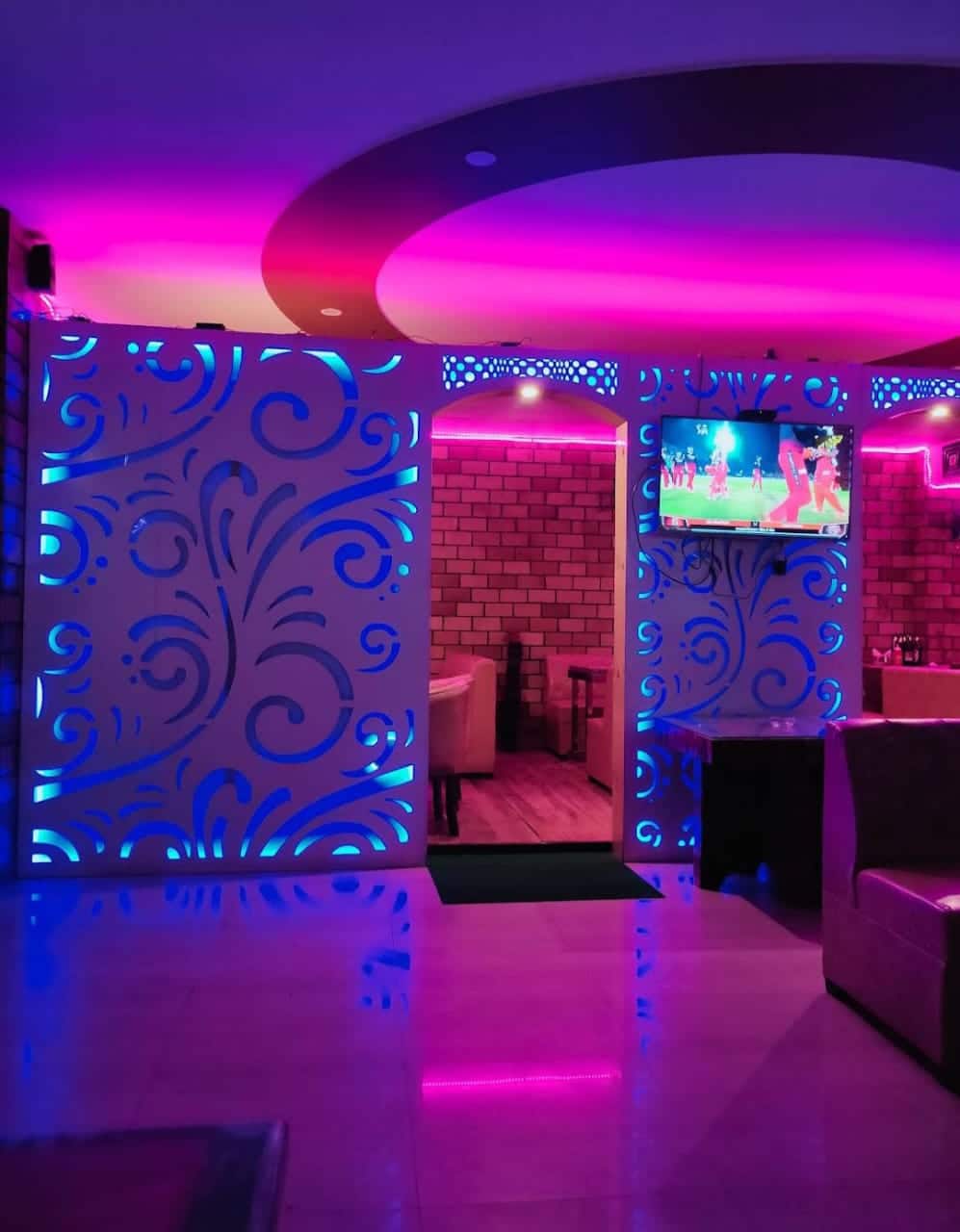 Nine Eleven Family Bar & Family Restaurant image