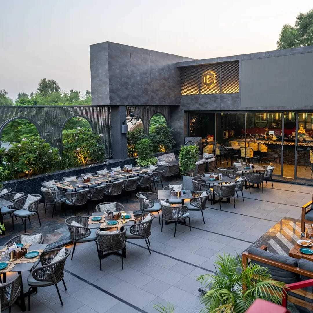 Restaurant image
