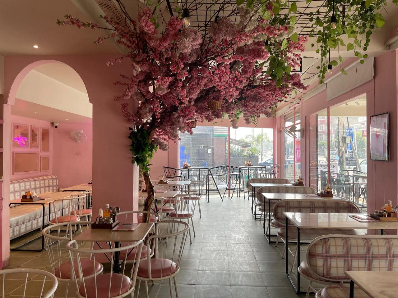 Restaurant image