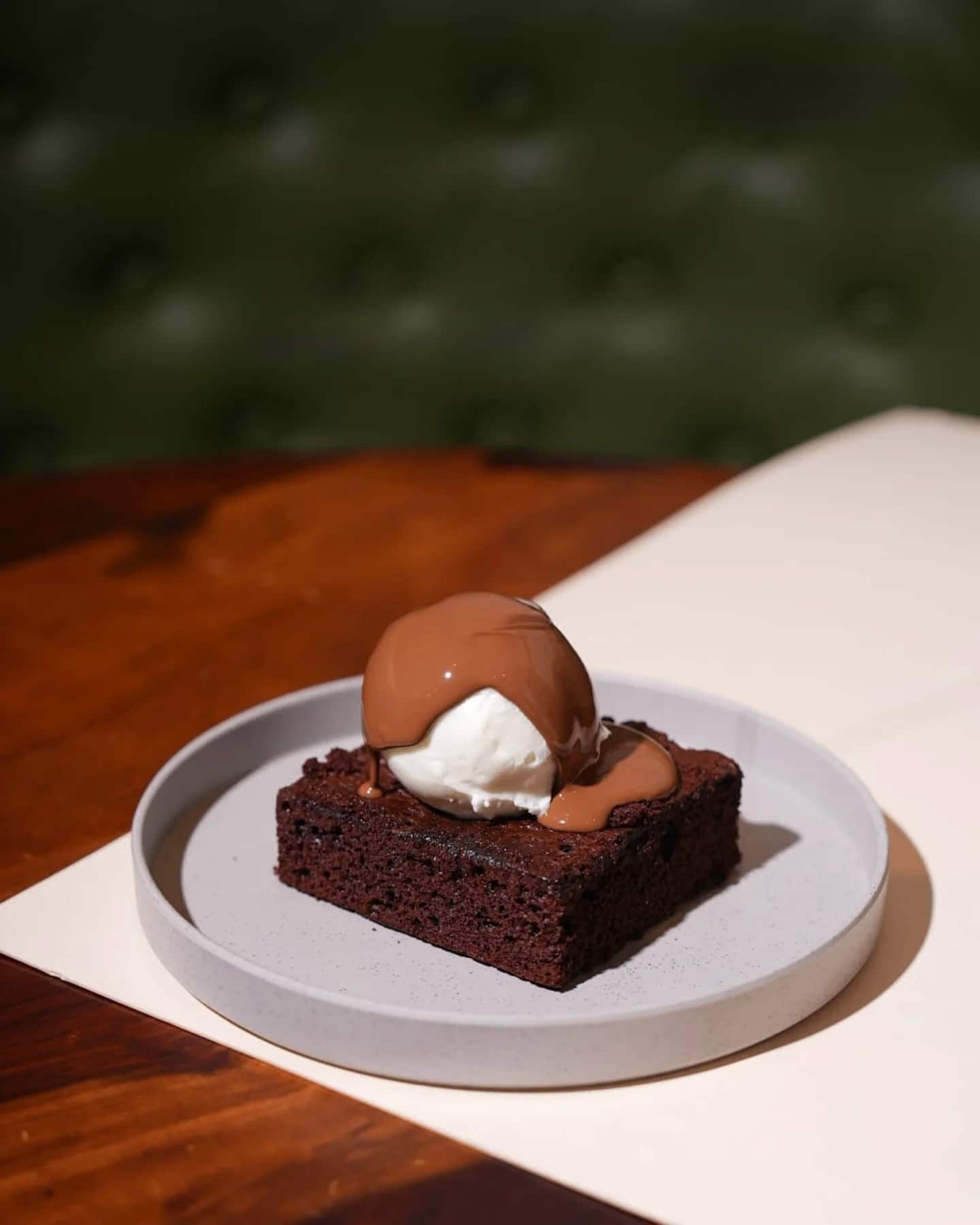 hot chocolate, hot chocolate cafes, chocolate cafes, chocolate drinks, cafes, dessert cafes - Oliver Brown - img4