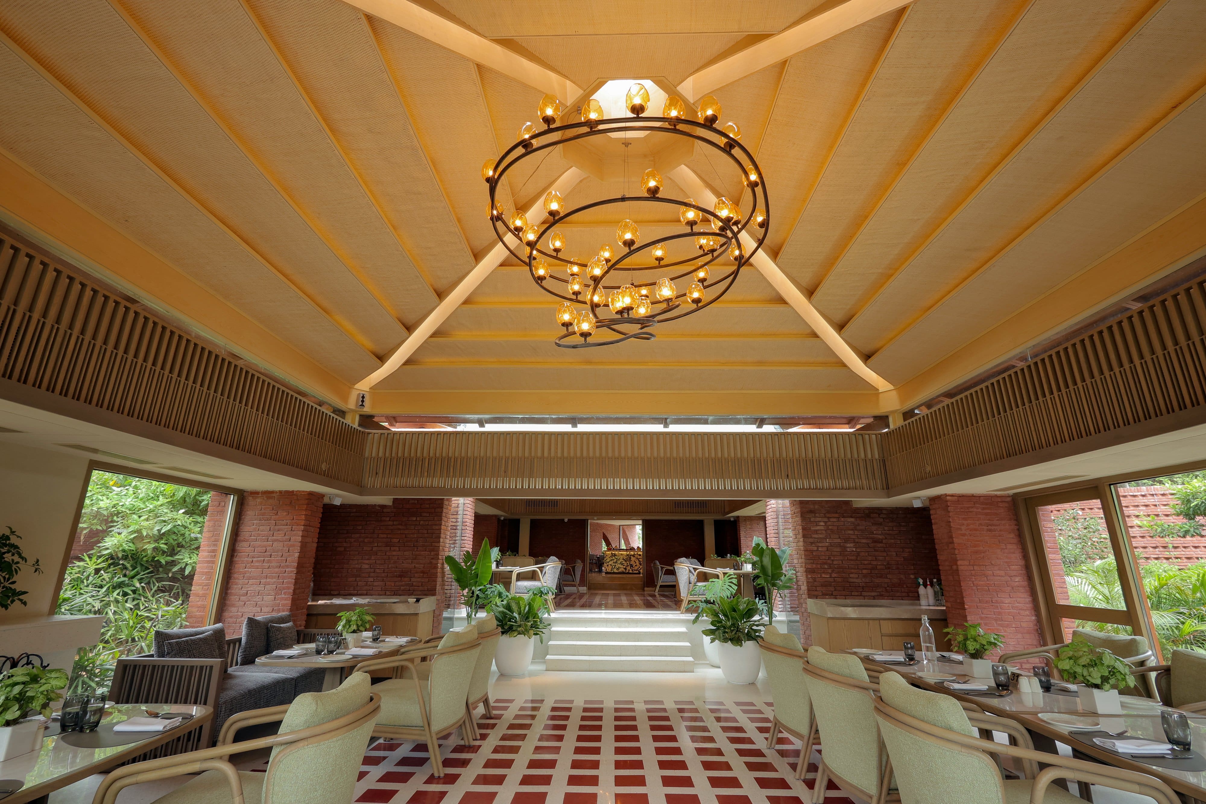 fine dining restaurants, family restaurants, family dining near me, indian fine dining - The Red Brick Room - The Westin Sohna Resort & Spa - img3