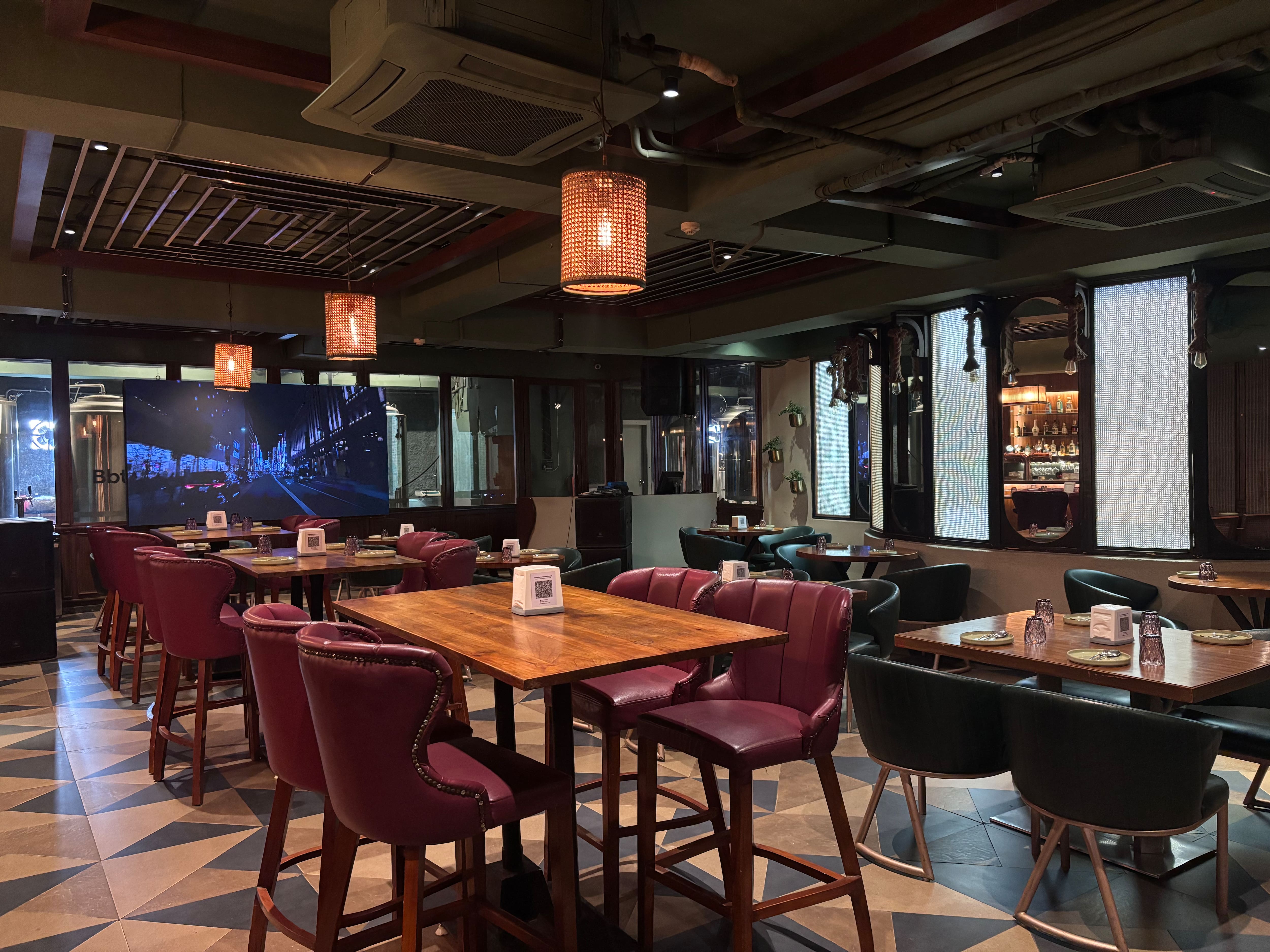 Restaurant image