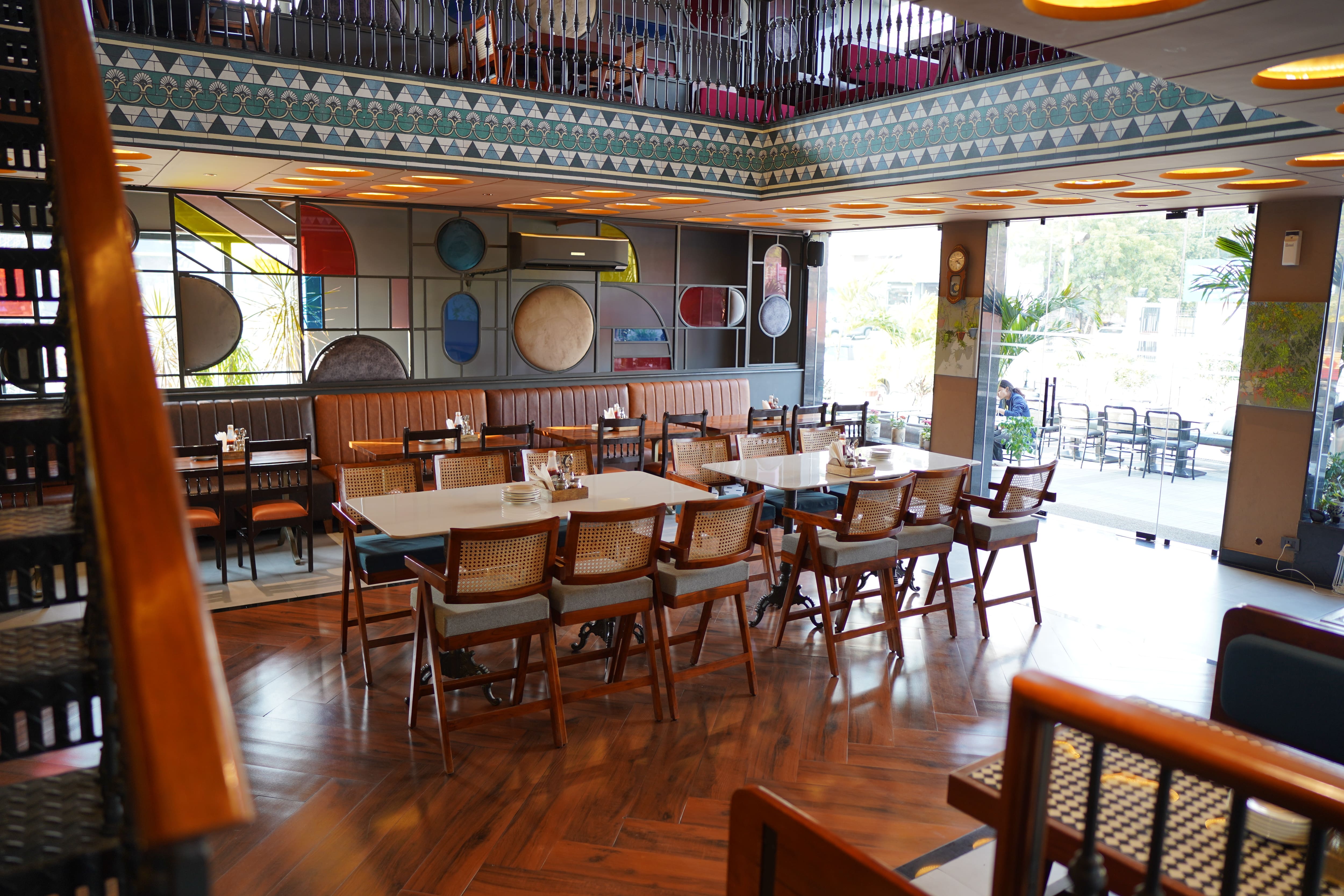 Restaurant image