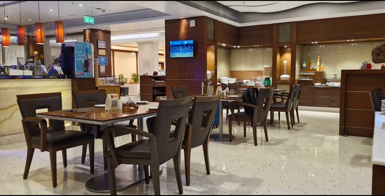buffet restaurants, buffet near me, dinner buffet near me, breakfast buffet near me, lunch buffet near me - Mythh - HHI - img3