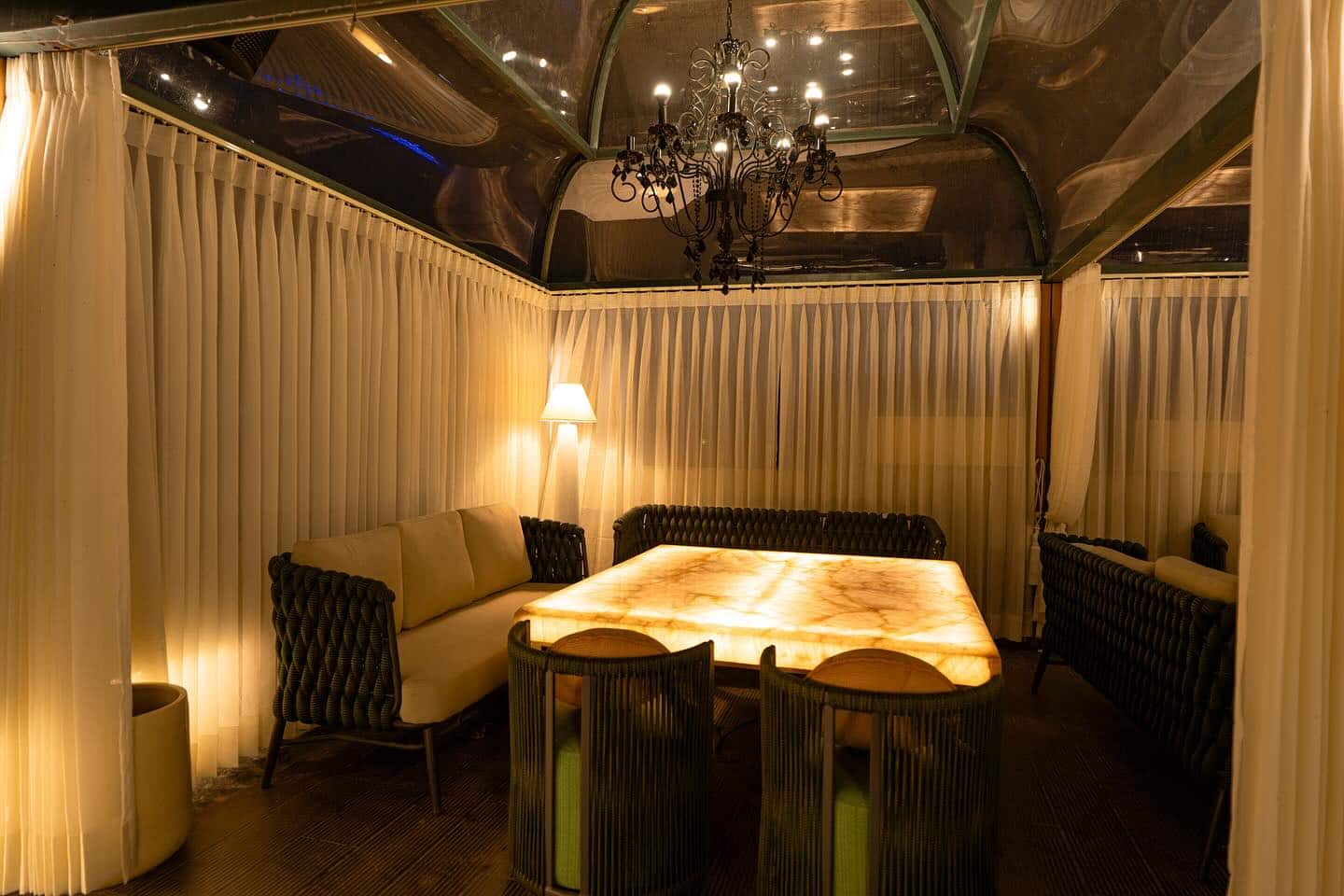 Studio Xo Studio XO Bar, Mall Road, Kanpur | Zomato