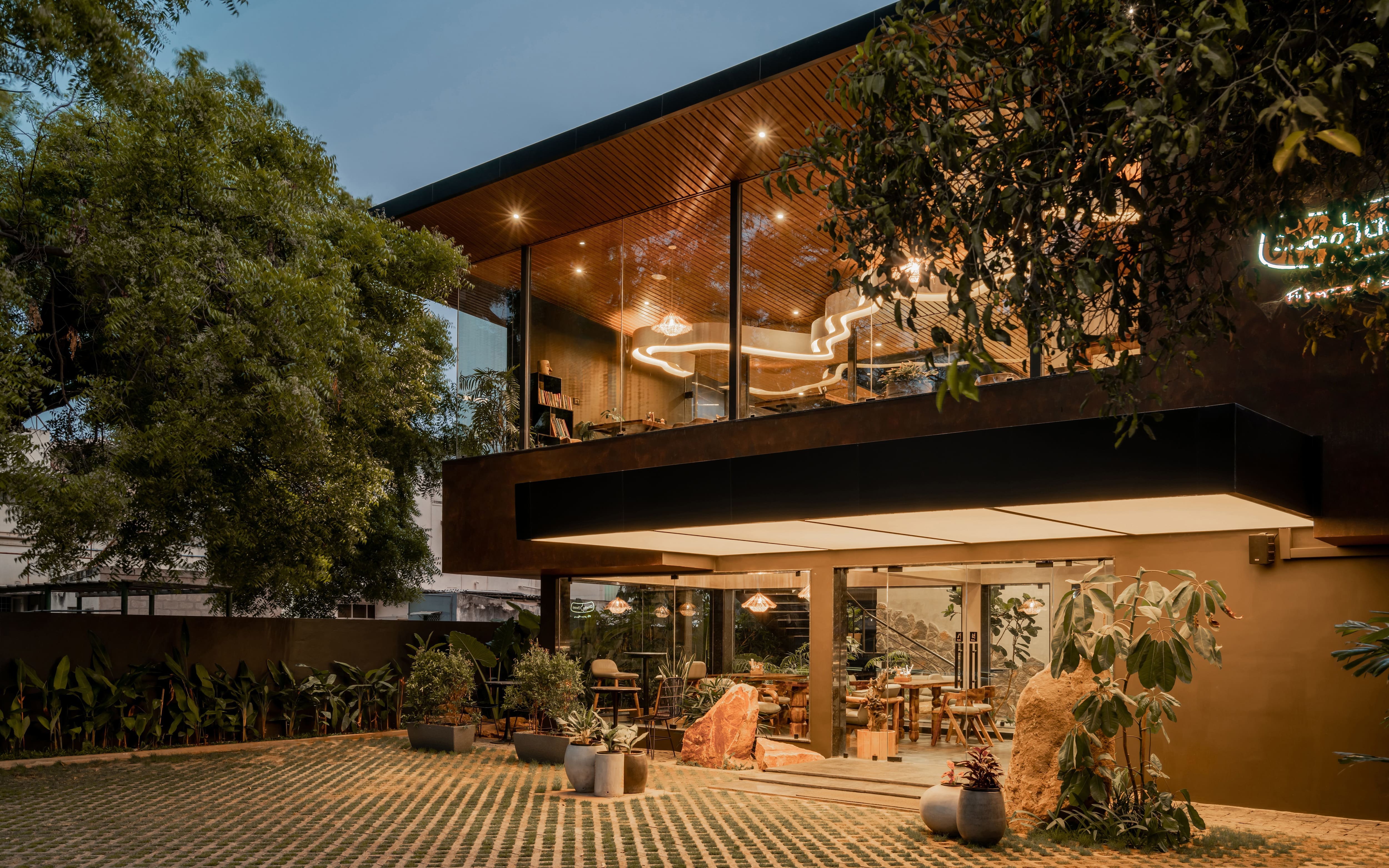 Restaurant image