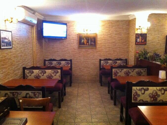 La Viola Cafe, Taksim için Adres Detayı ve Yol Tarifi La Viola Cafe