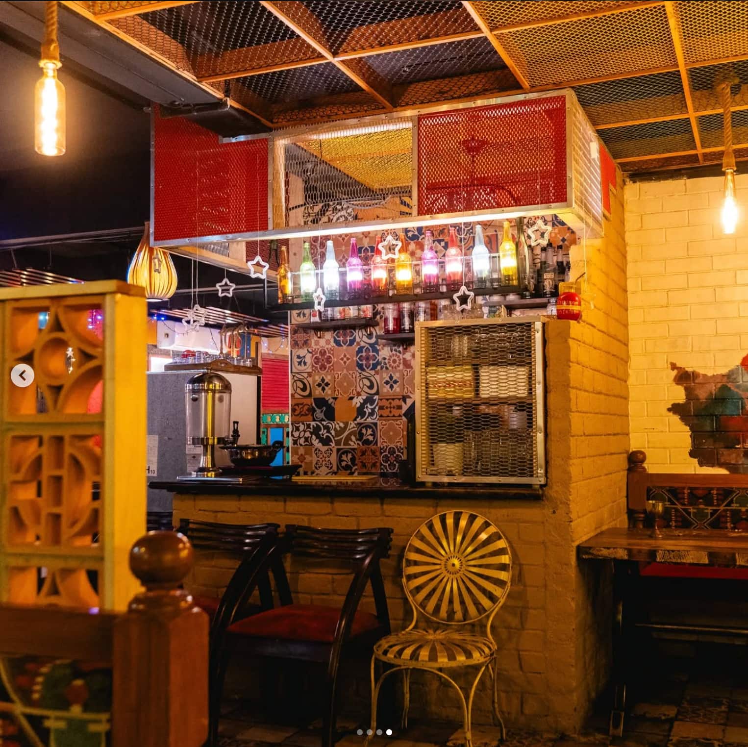 north indian cuisine, punjabi food, mughlai food, kebab restaurants, tandoori restaurants, butter chicken, dal makhani, chole bhature, nihari, rajma chawal - Pind - img3