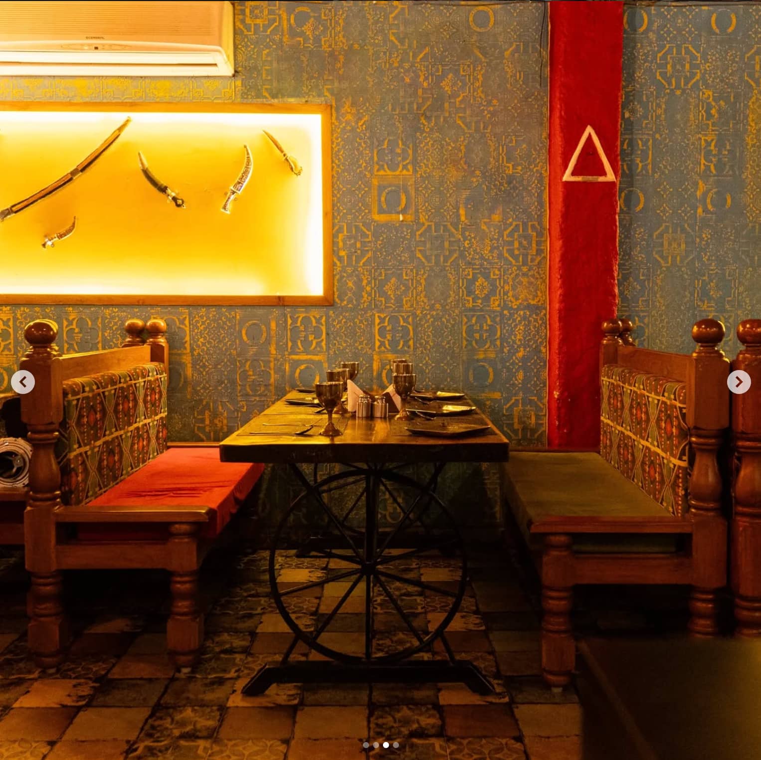 north indian cuisine, punjabi food, mughlai food, kebab restaurants, tandoori restaurants, butter chicken, dal makhani, chole bhature, nihari, rajma chawal - Pind - img1
