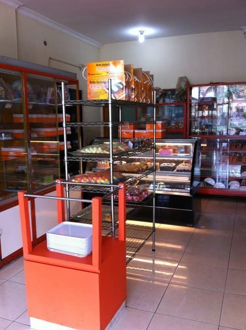 Orange Bakery & Cake, Medan Satria, Bekasi - Zomato Indonesia