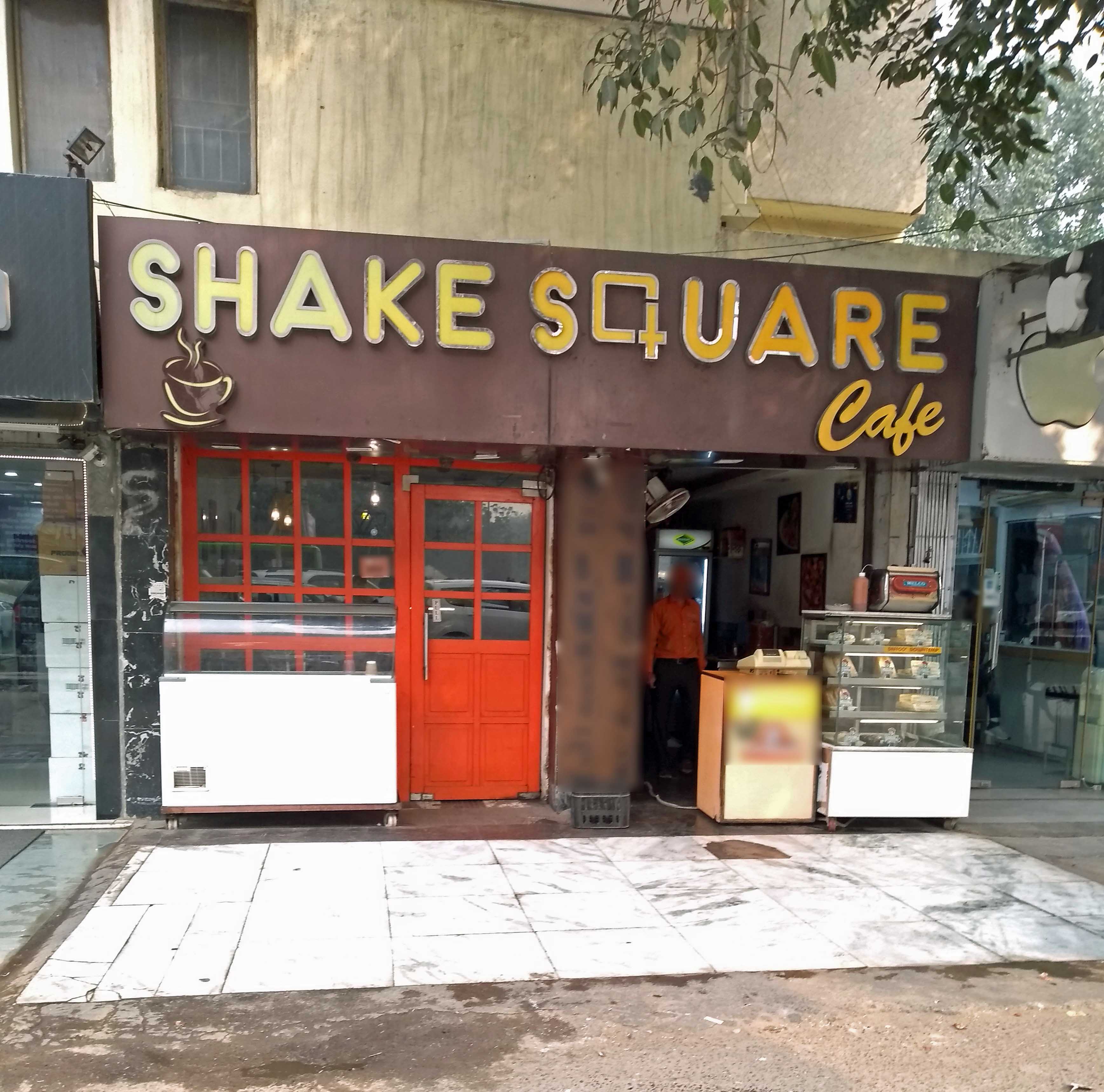 Shakes Square Cafe, Pitampura, New Delhi | Zomato