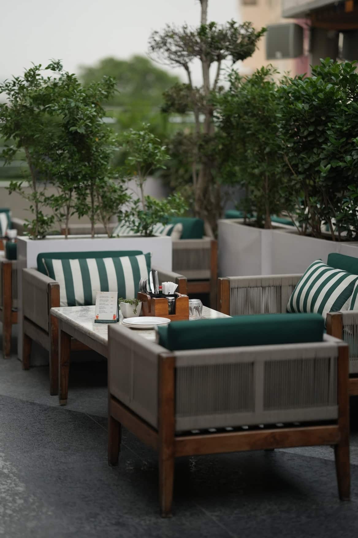 rooftop cafes, rooftop restaurants, cafes, coffee, cold coffee - HOP - img5