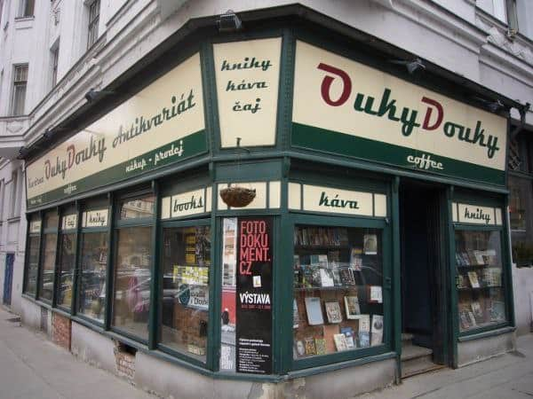 Ouky Douky Coffee Holesovice Praha 7 क म न