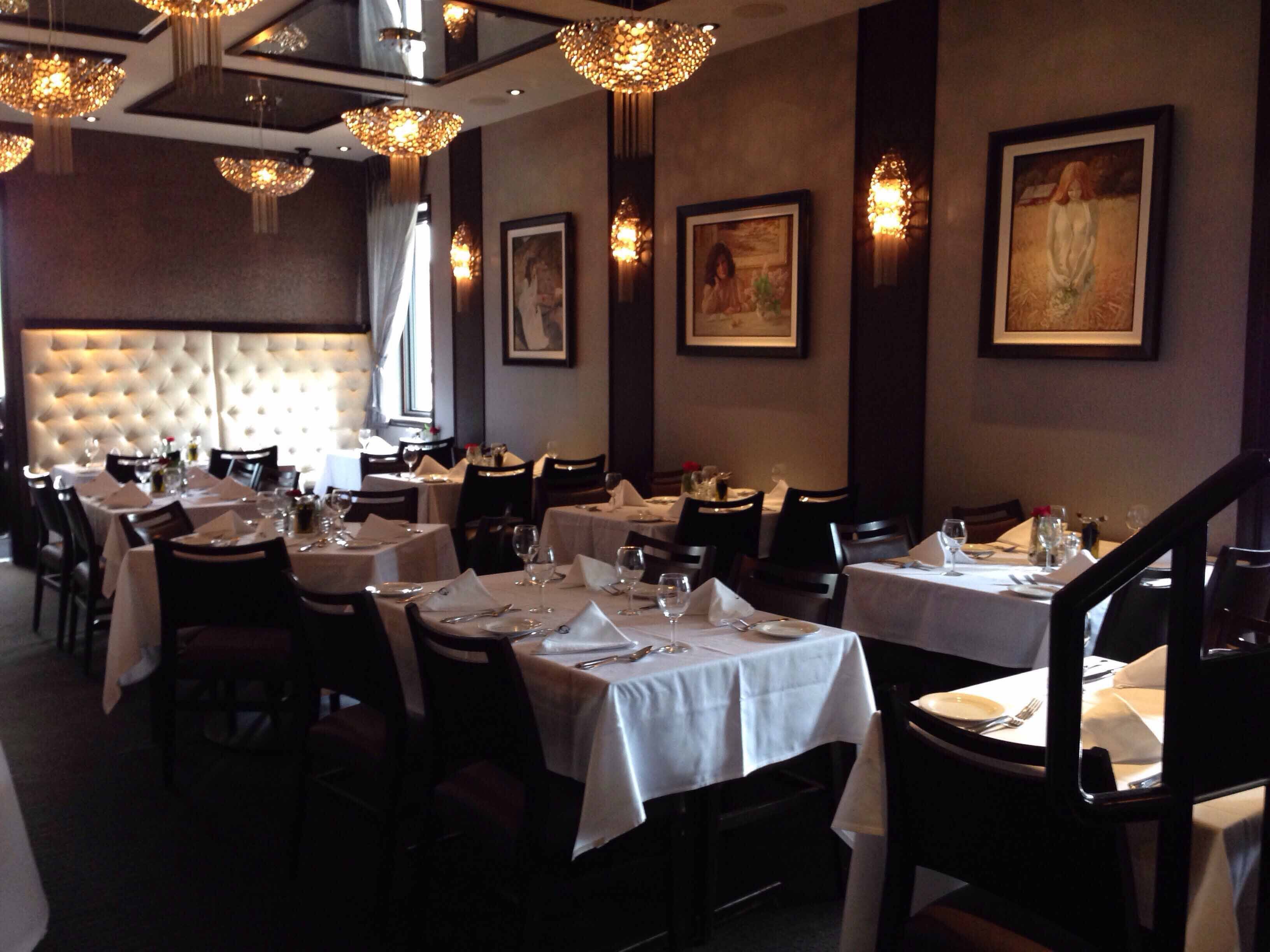 Giovannis Little Italy Ottawa