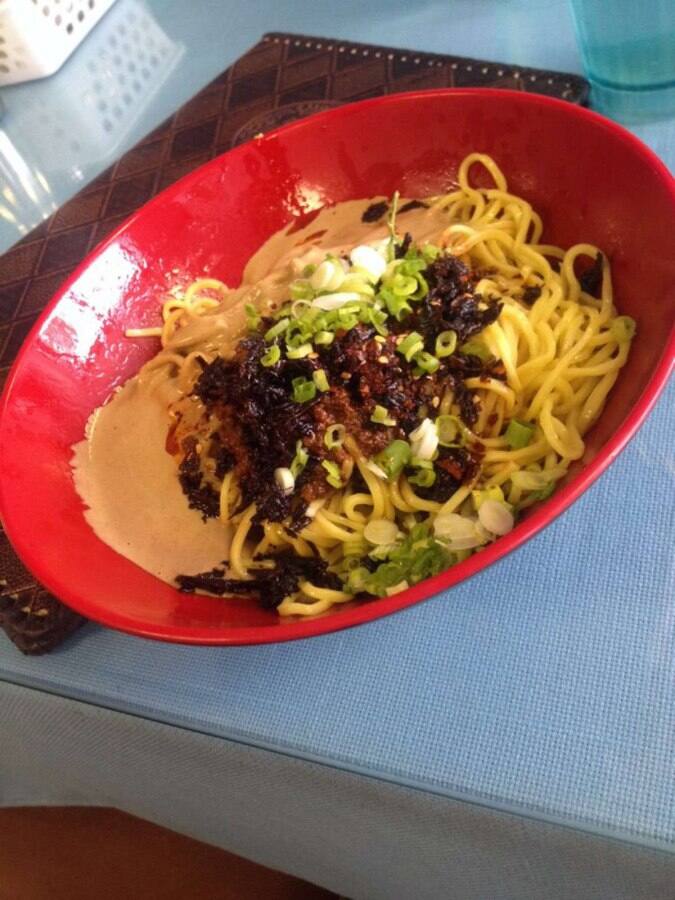 Winnipeg Flying Noodle House, West End, Winnipeg Urbanspoon/Zomato