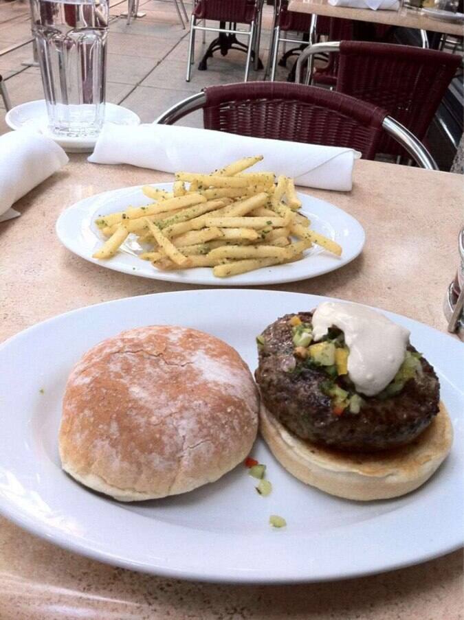 Five Napkin Burger, Back Bay, Boston Urbanspoon/Zomato