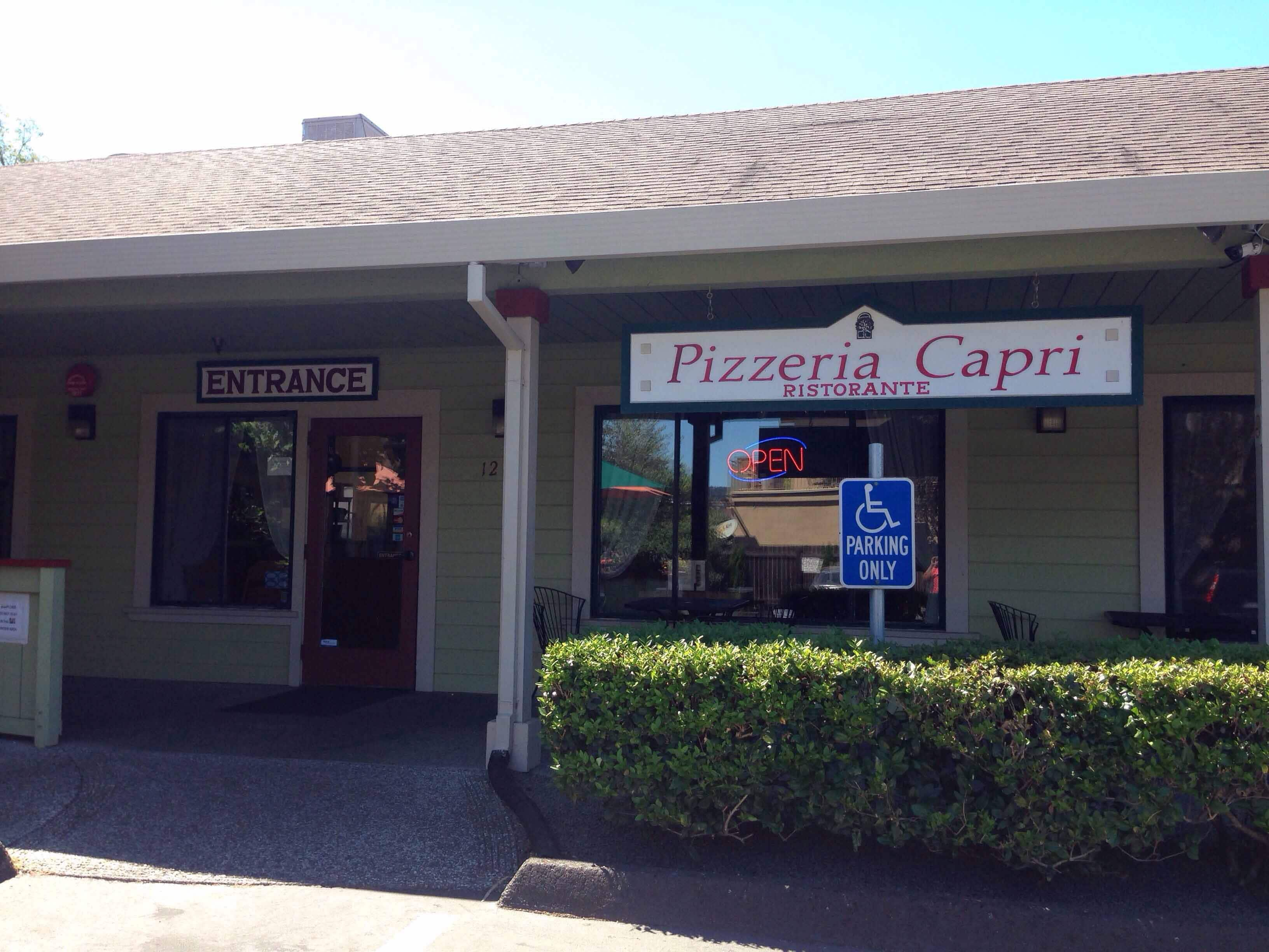 capri's pizzeria of berea