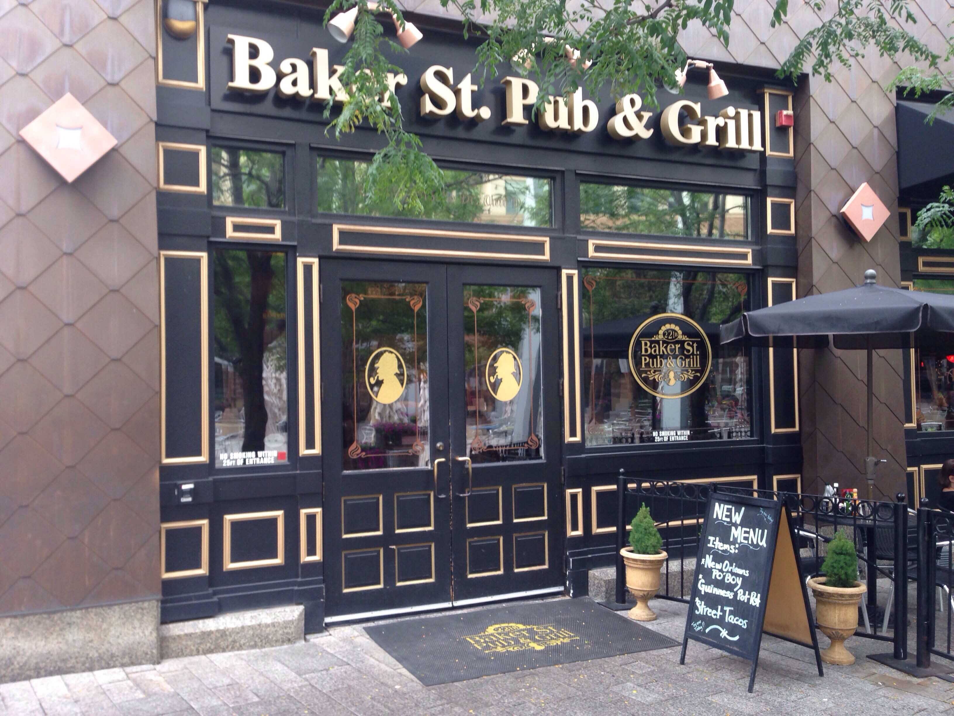 Winstons Pub Grill - Belmar Lakewood Denver