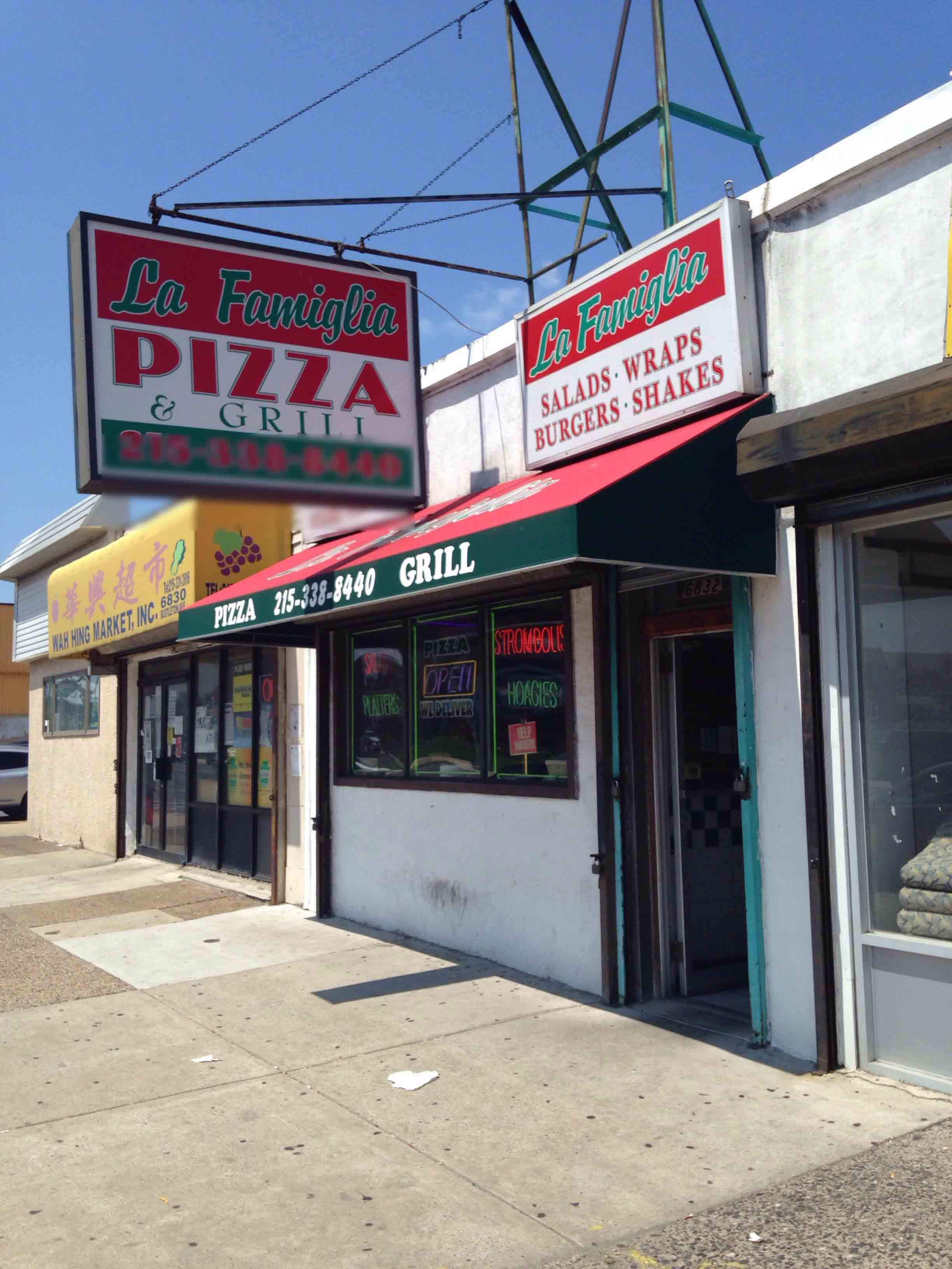 La Famiglia Pizza & Grill, Oxford Circle, Philadelphia