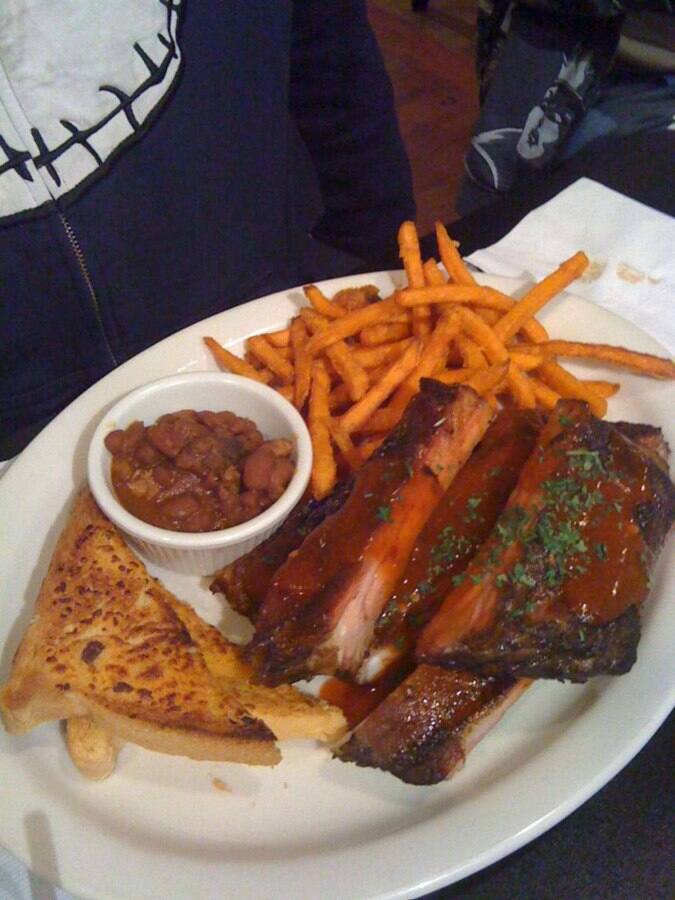 Henry's Famous BBQ, Monterey, Monterey Bay - Urbanspoon/Zomato