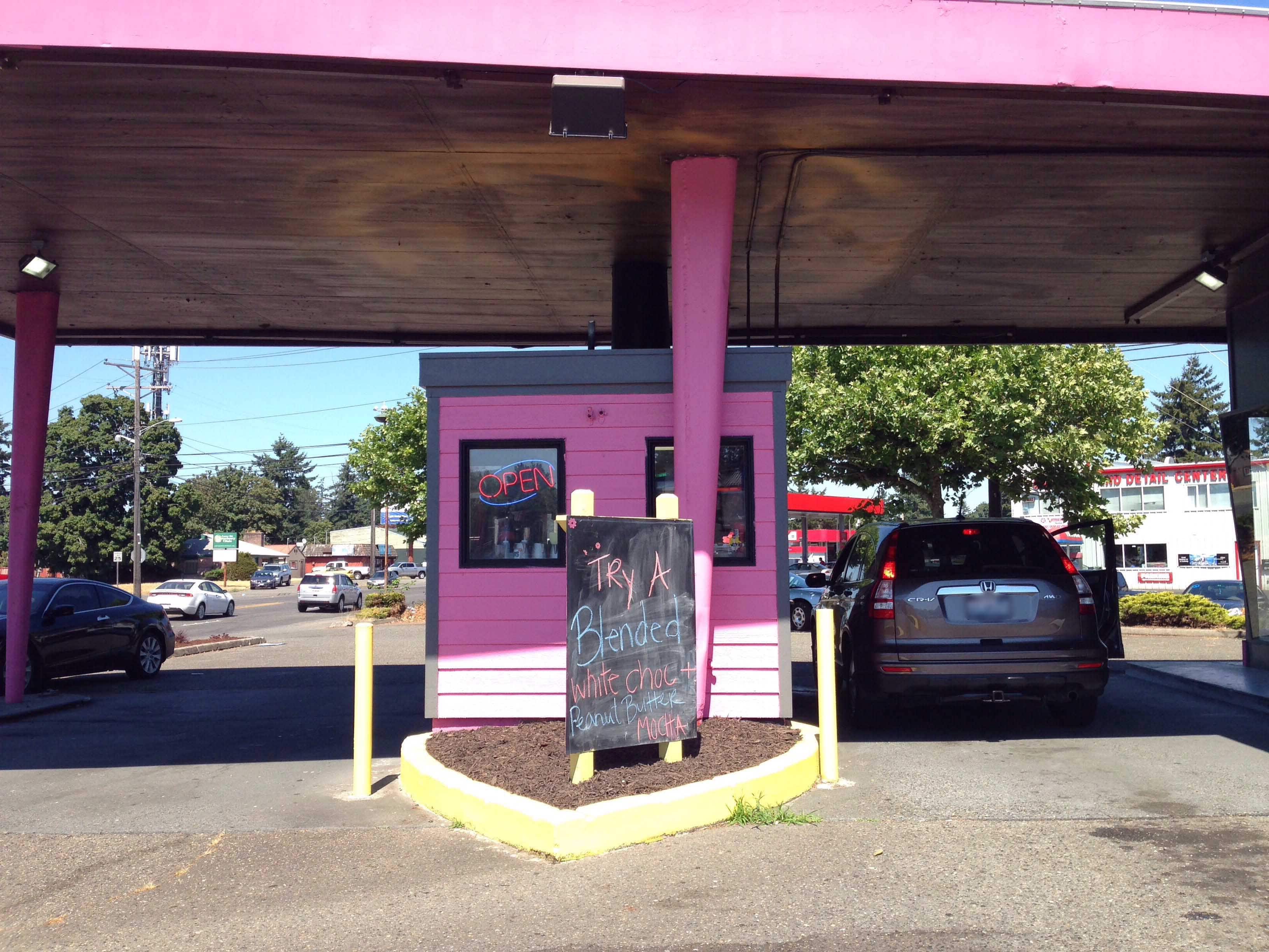 Hot ChickaLatte Bikini Espresso, Lakewood, Lakewood