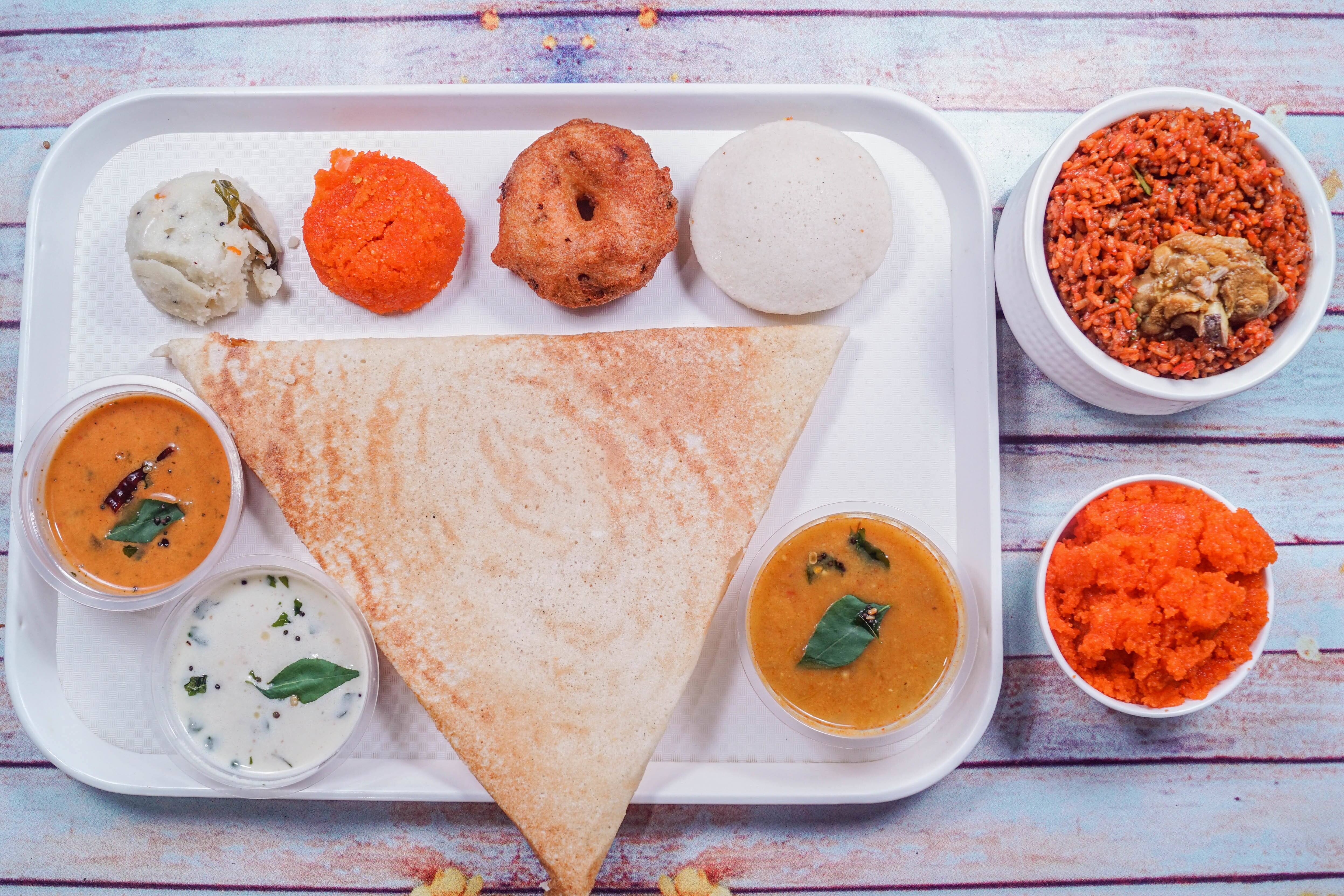 Menu of Chennai Express, DLF Phase 3, Gurgaon