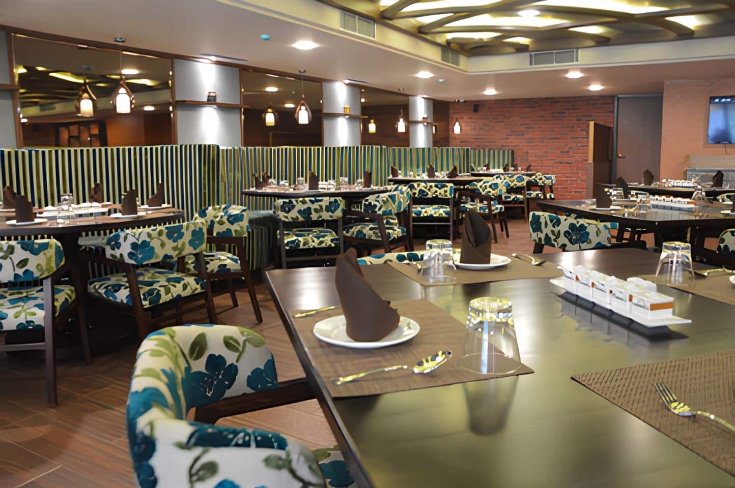 Restaurant image