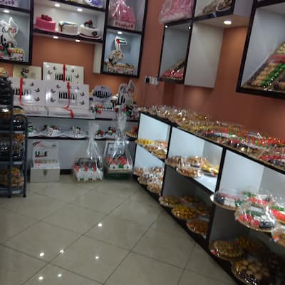 كيك جاليري بني ياس كيك جاليري بني ياس