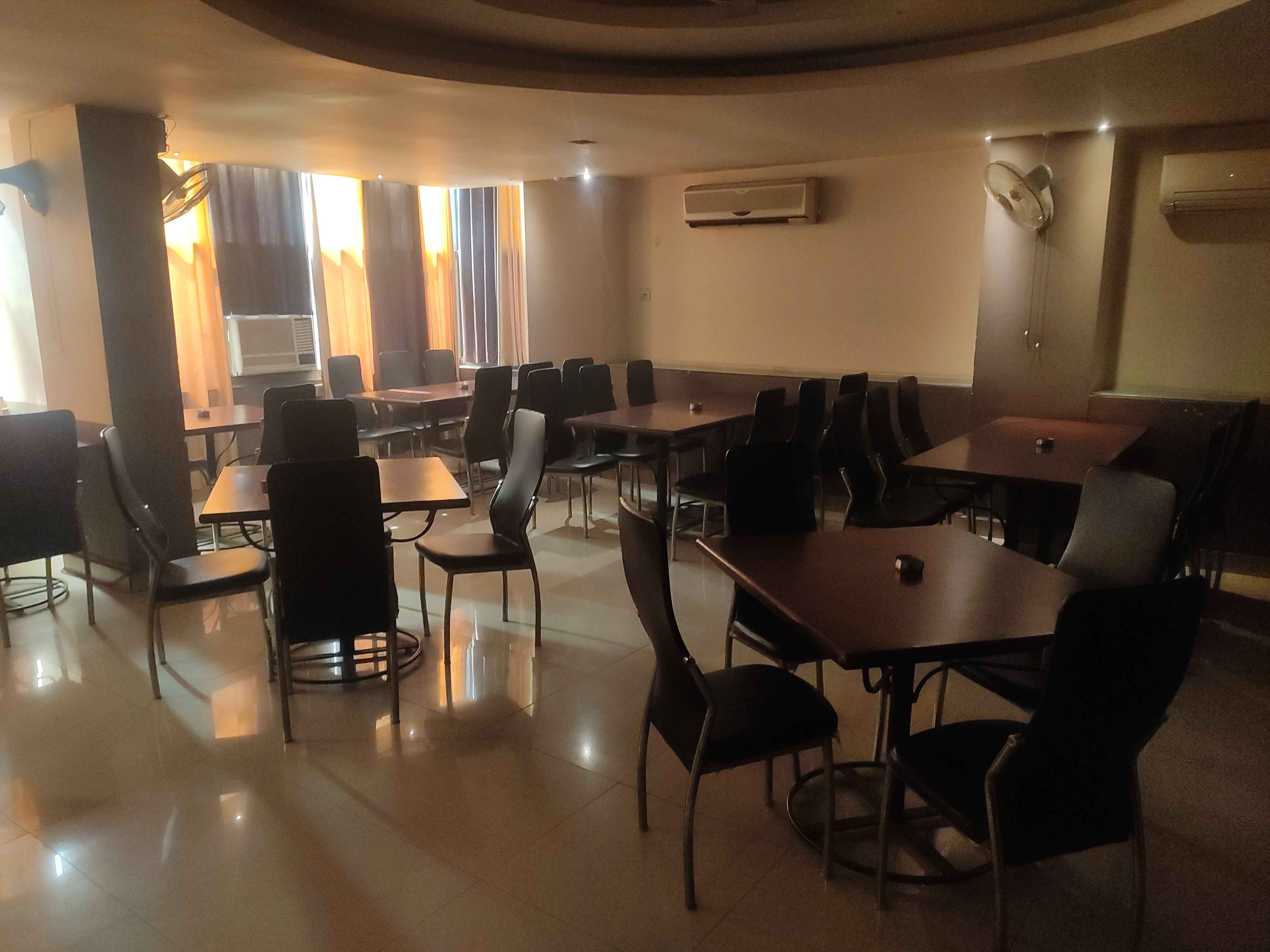 Vini's Bar, Napier Town, Jabalpur Zomato