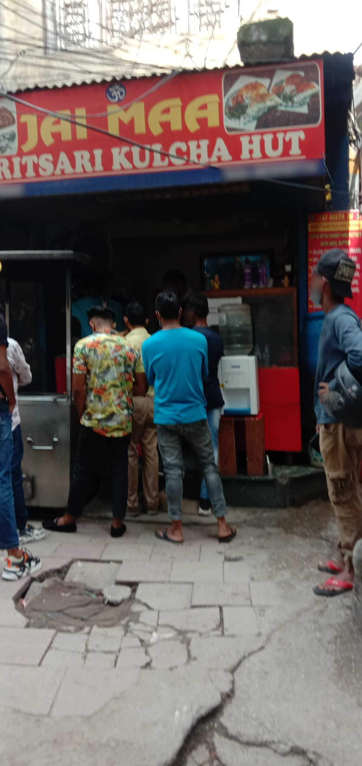 Jai Maa Amritsari Kulcha Hut, Raghunath Bazaar, Jammu | Zomato