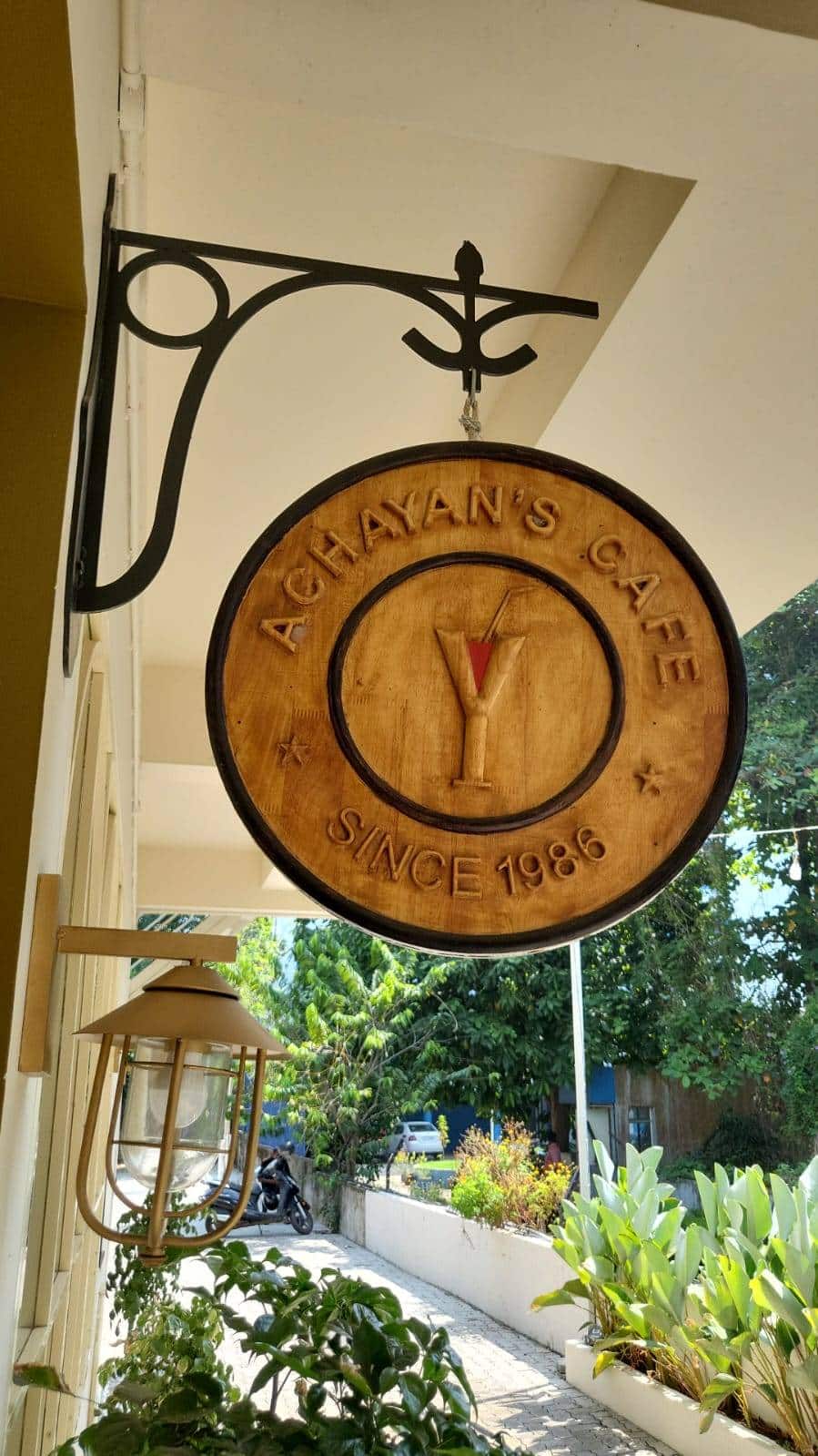 Achanyan's — Café in Alappuzha Town