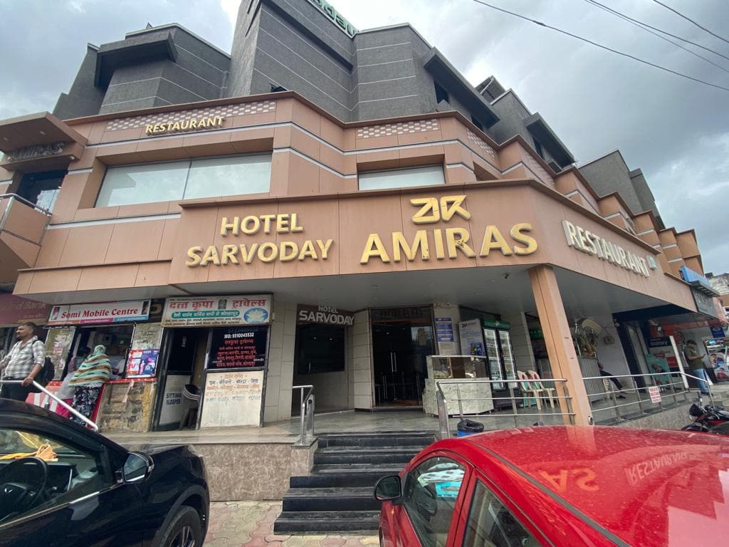 Amiras Restaurant image