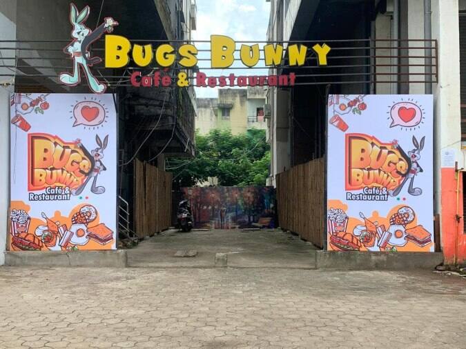 Bugs Bunny Cafe & Restaurant