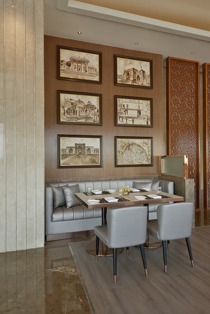 fine dining restaurants, family restaurants, family dining near me, indian fine dining - Shamiana By Taj Skyline - img3