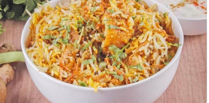 Pakiza Chicken Biryani