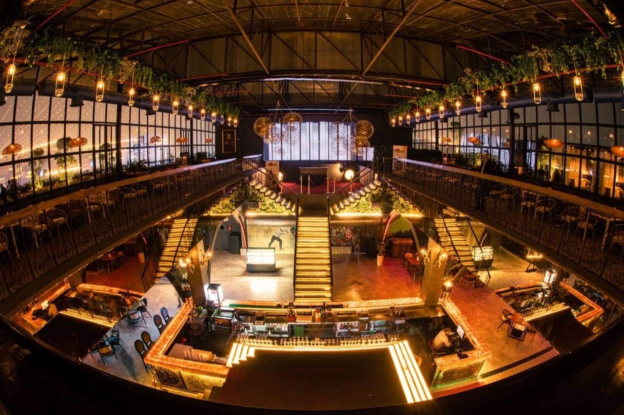 party bars, nightlife, fun bars for groups, night spots, late night bars, night clubs, dance clubs, party clubs near me, nightlife near me - Local - img3