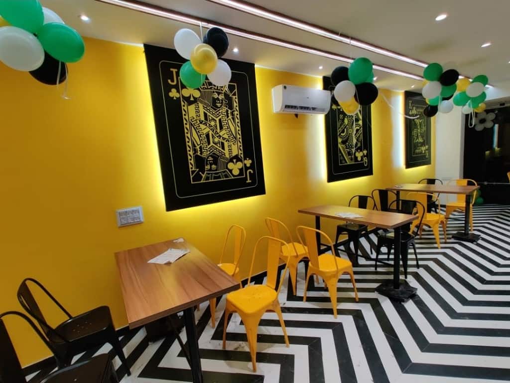 La Pino'z Pizza image