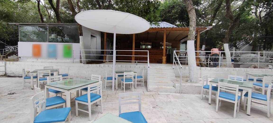 XOXO POOL, BAR AND KITCHEN BY TITOS, Anjuna - Restaurant Reviews, Photos &  Phone Number - Tripadvisor