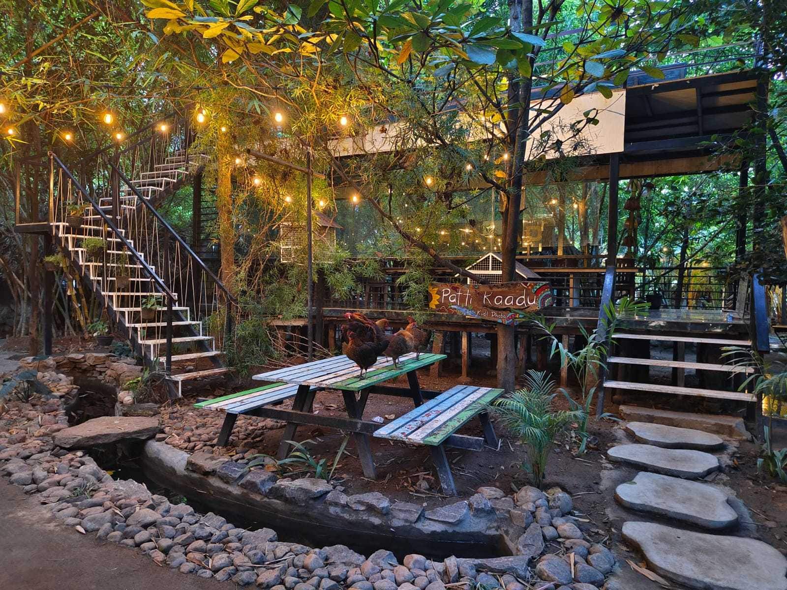Restaurant image