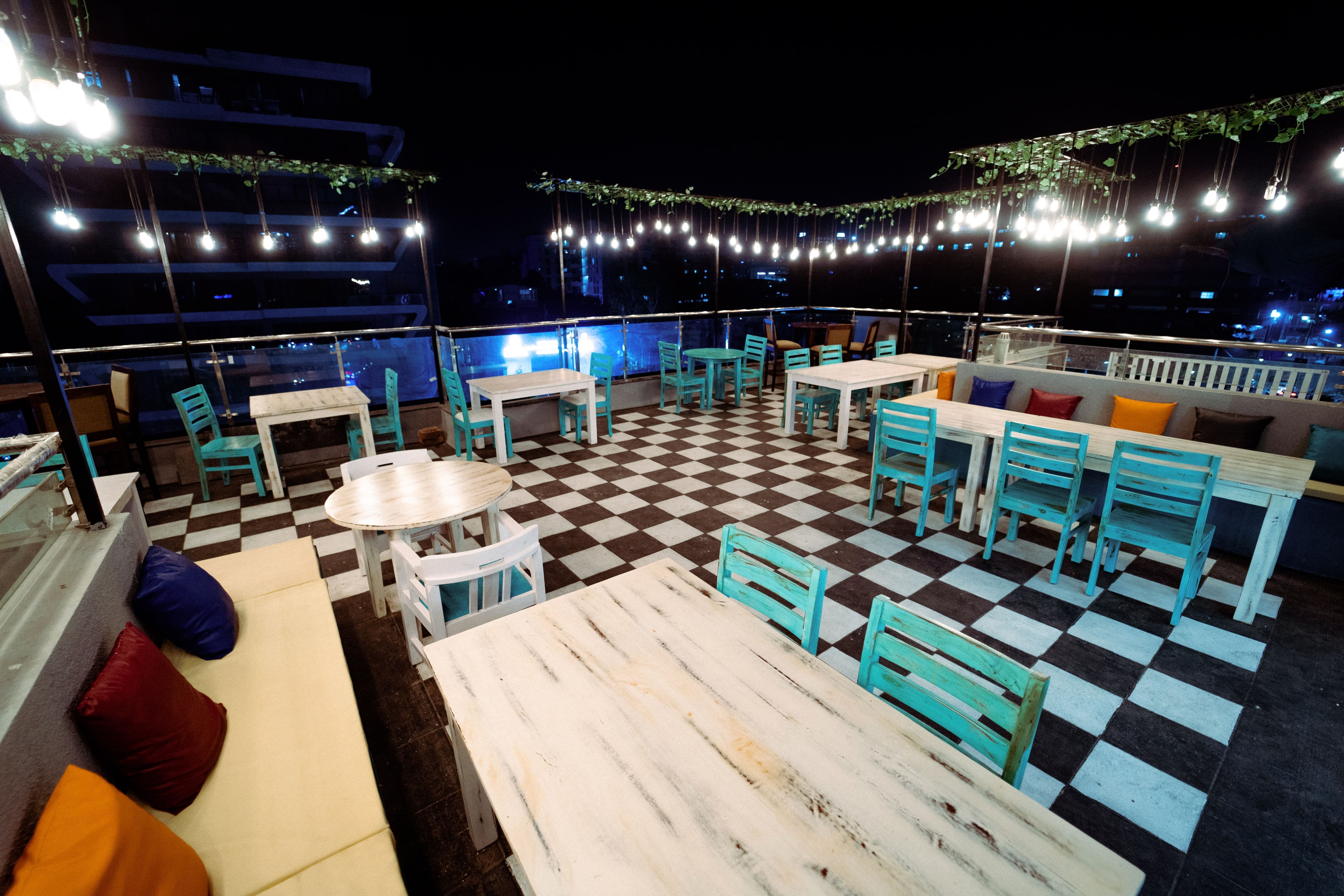 Club 5ive - The Terrace Bar, Baner, Pune | Zomato