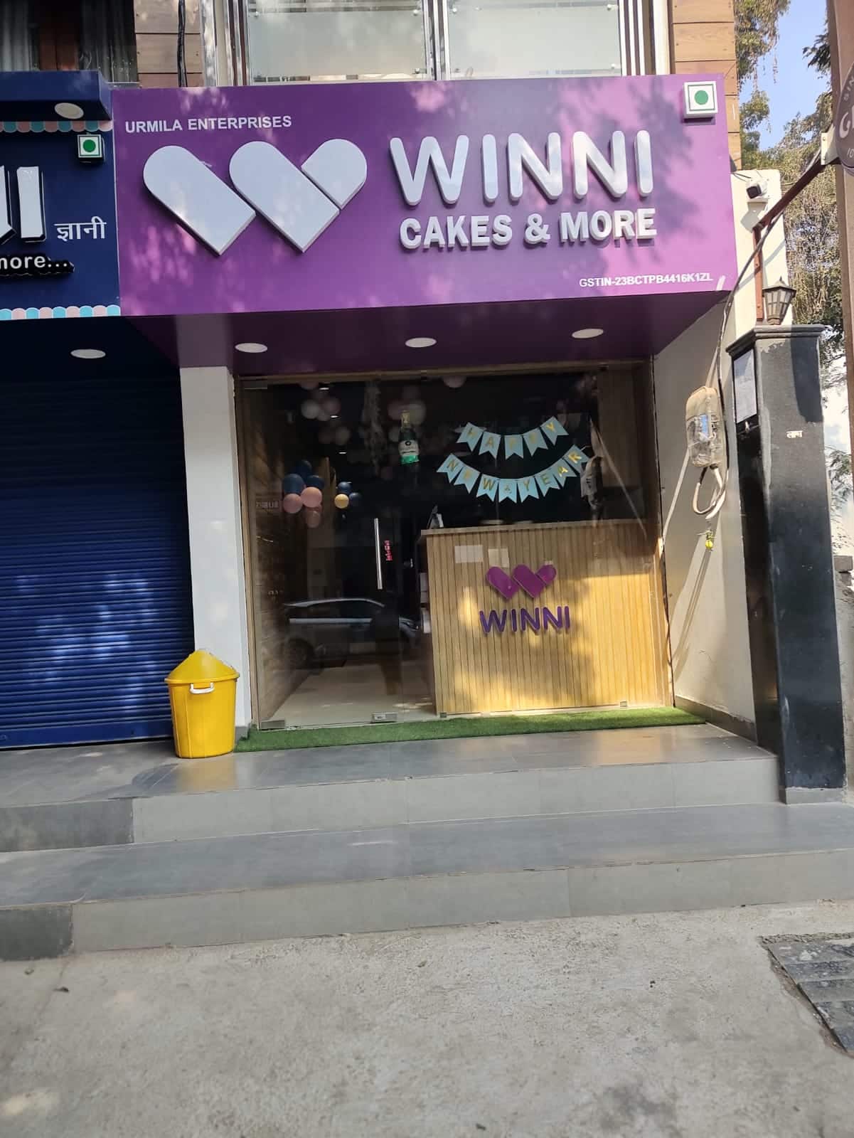 Winni Cakes And More, City Center, Gwalior Zomato