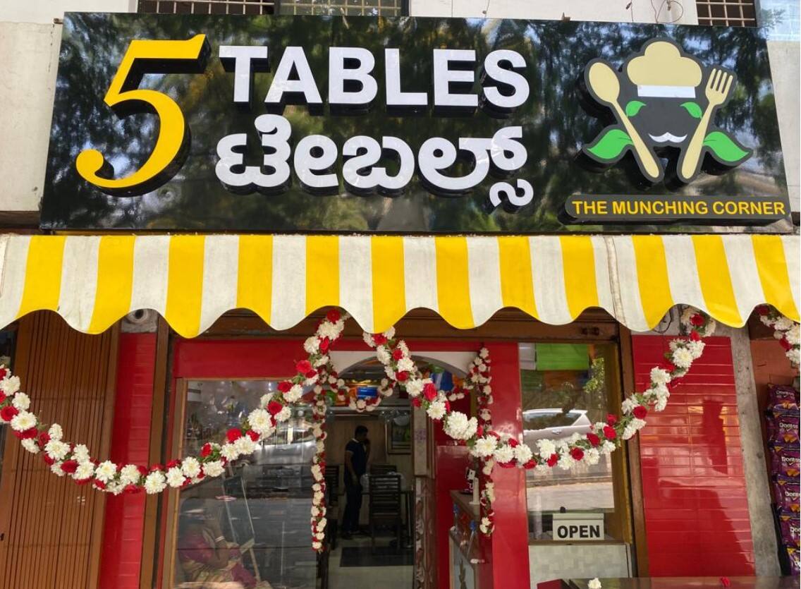 5 Tables- The Munching Corner, Koramangala 1st Block, Bangalore | Zomato