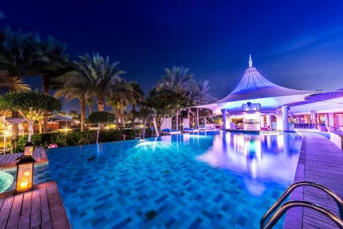 Restaurants In The Ritz Carlton Dubai Jumeirah Beach Residence Dubai Zomato