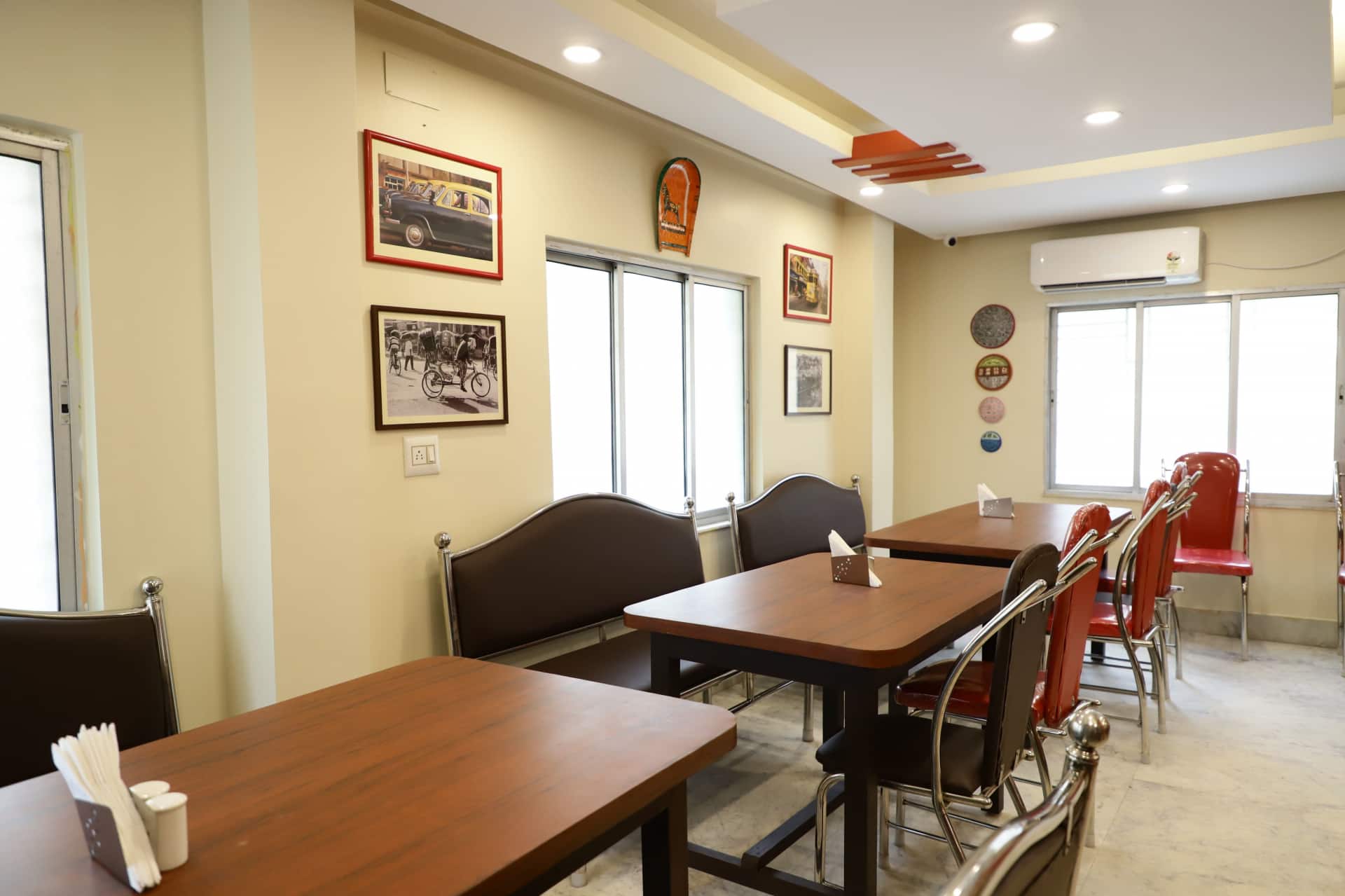 Restaurant image